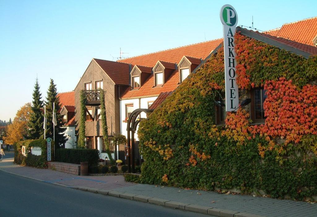 Park Hotel פרוהוניצה מראה חיצוני תמונה