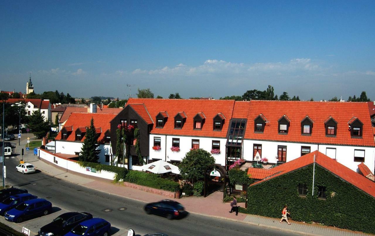 Park Hotel פרוהוניצה מראה חיצוני תמונה